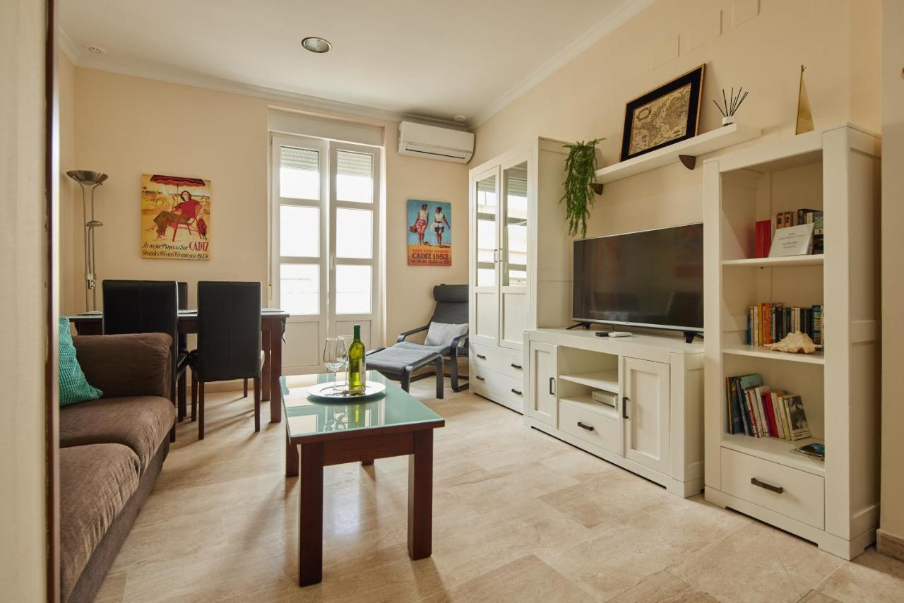 Apartamento Tavira Little Apartments Cadiz Exterior photo