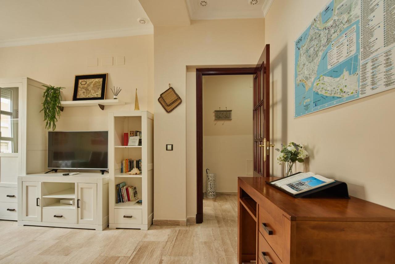 Apartamento Tavira Little Apartments Cadiz Exterior photo